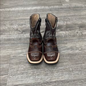 Brown Leather cowboy boots with a side zipper